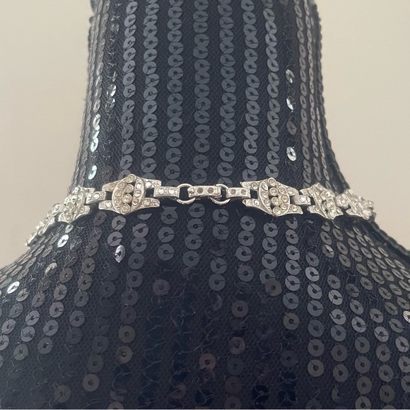 Vintage Silver Toned Clear Rhinestone Necklace - Picture 3 of 9